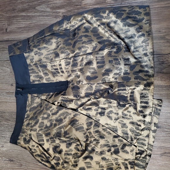 Cute Leopard Mini Skirt - Picture 2 of 10